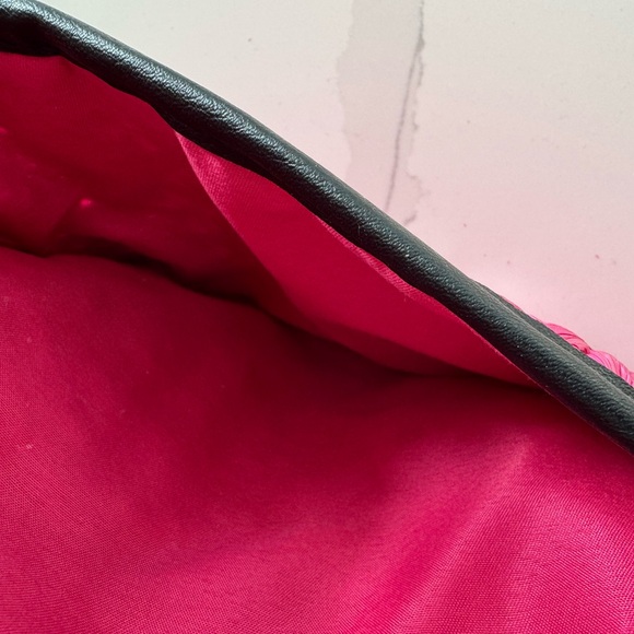 NWOT Woven Clutch - Picture 6 of 6